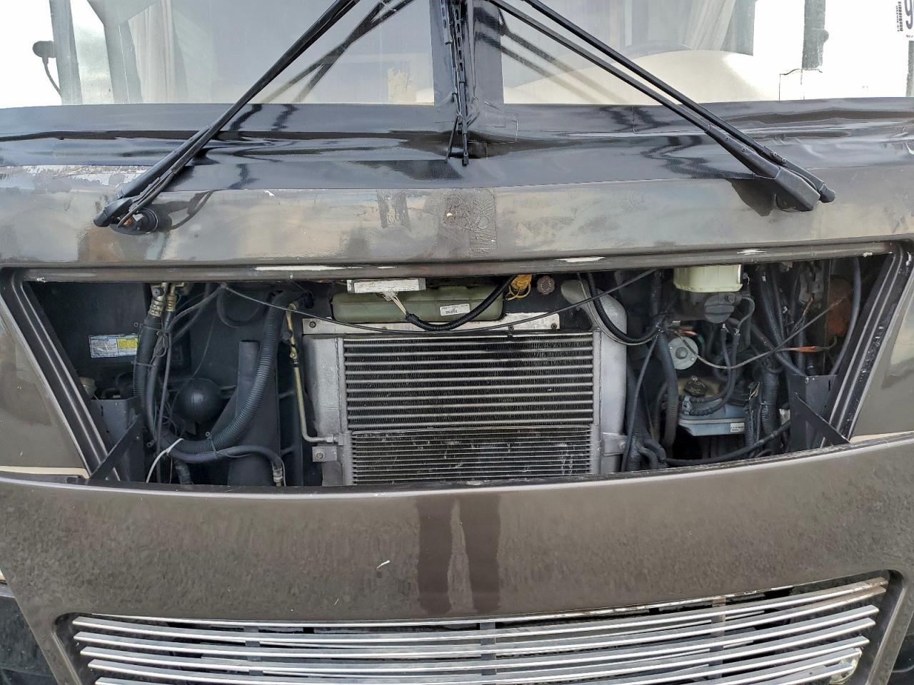 Freightliner Chassis M M Line Motor Home Image 7