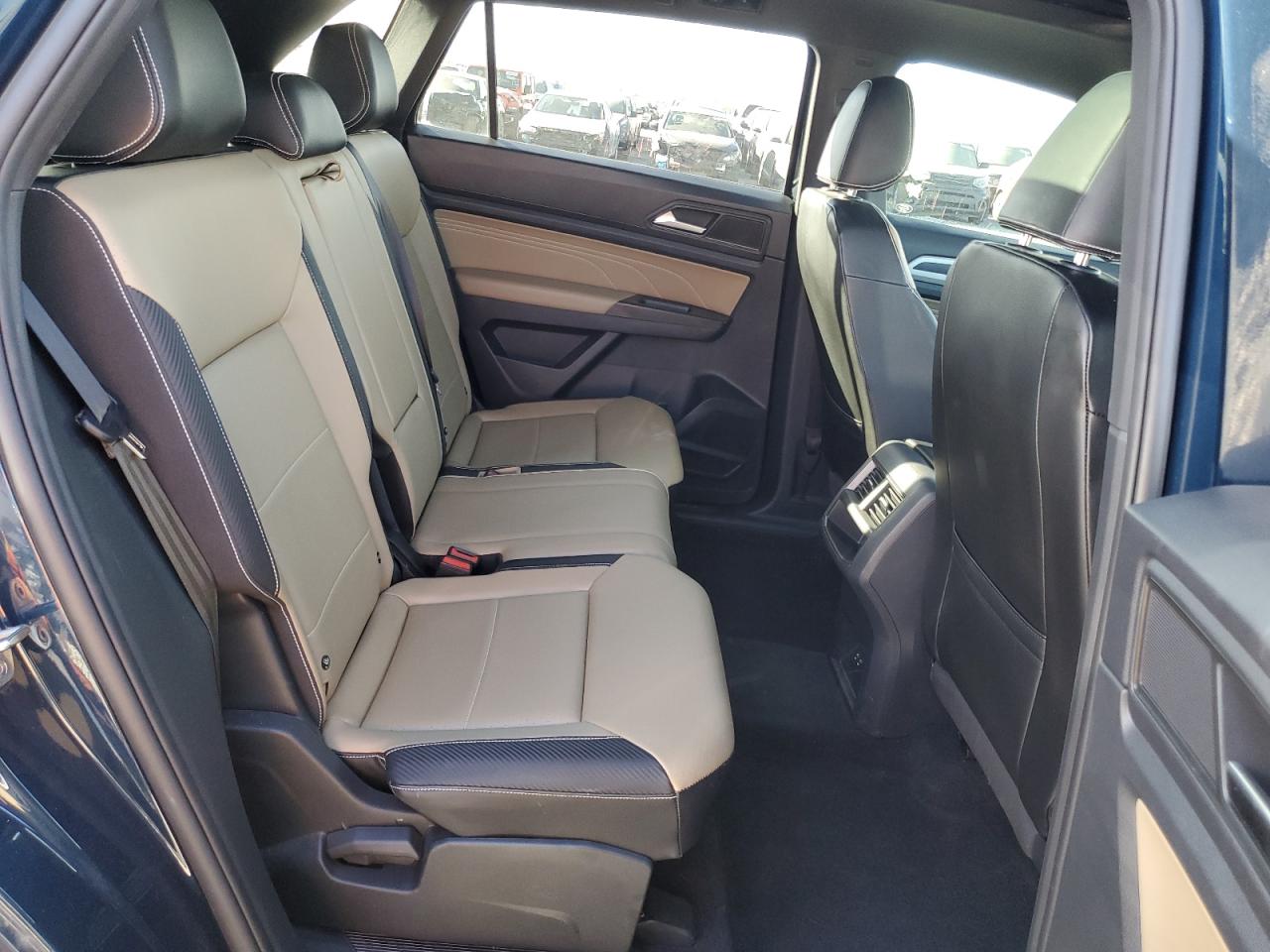 Volkswagen Atlas Sel R-line Image 8