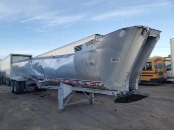  Salvage Mac Trailer Other