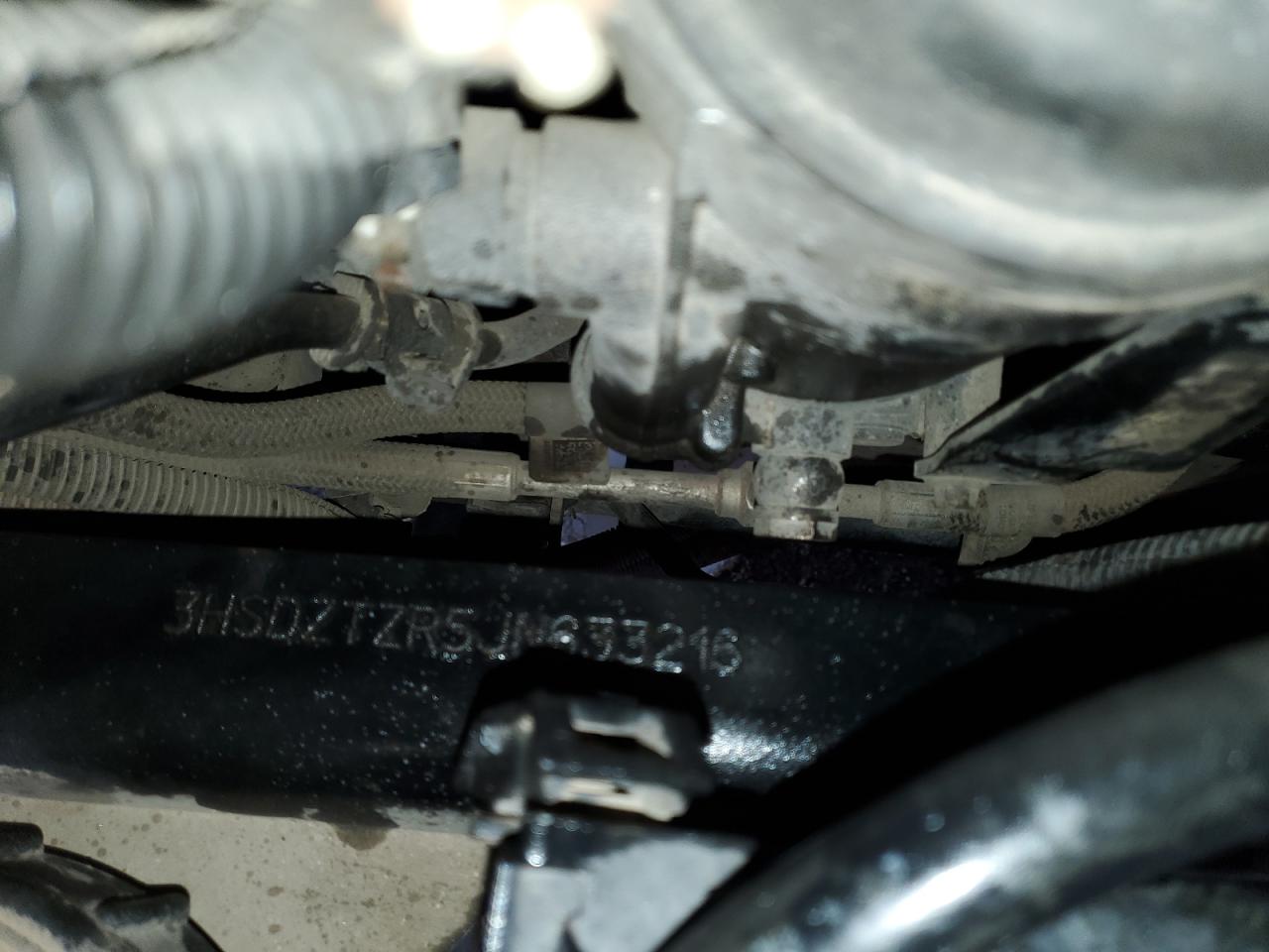 International Lt625 Image 10