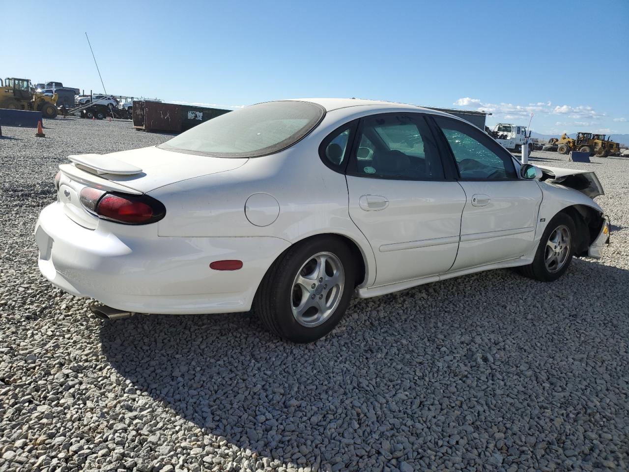 Ford Taurus Sho Image 2