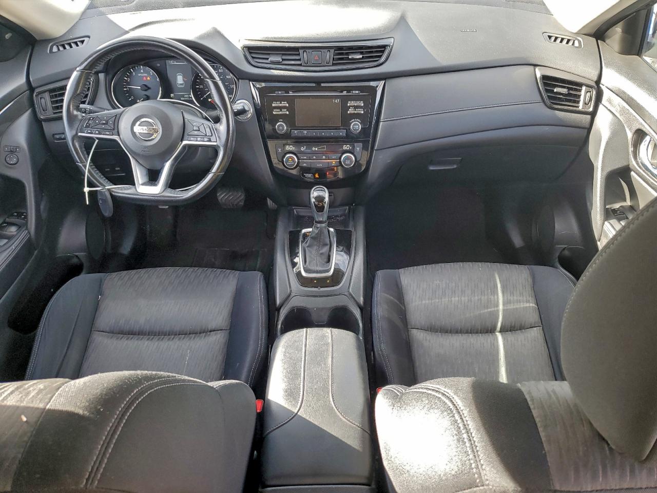 Nissan Rogue S Image 9