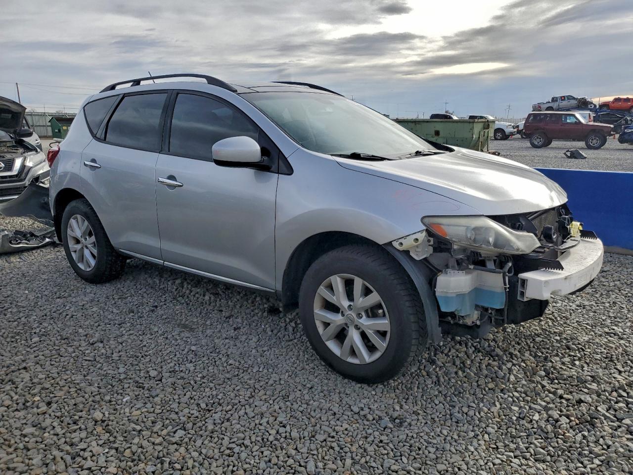 Nissan Murano S Image 6