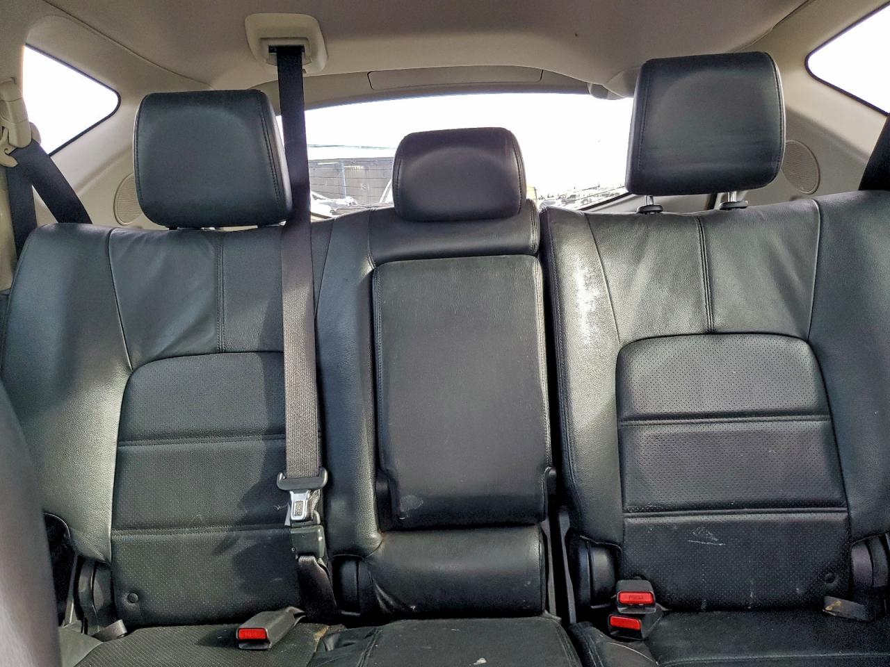 Nissan Murano S Image 9