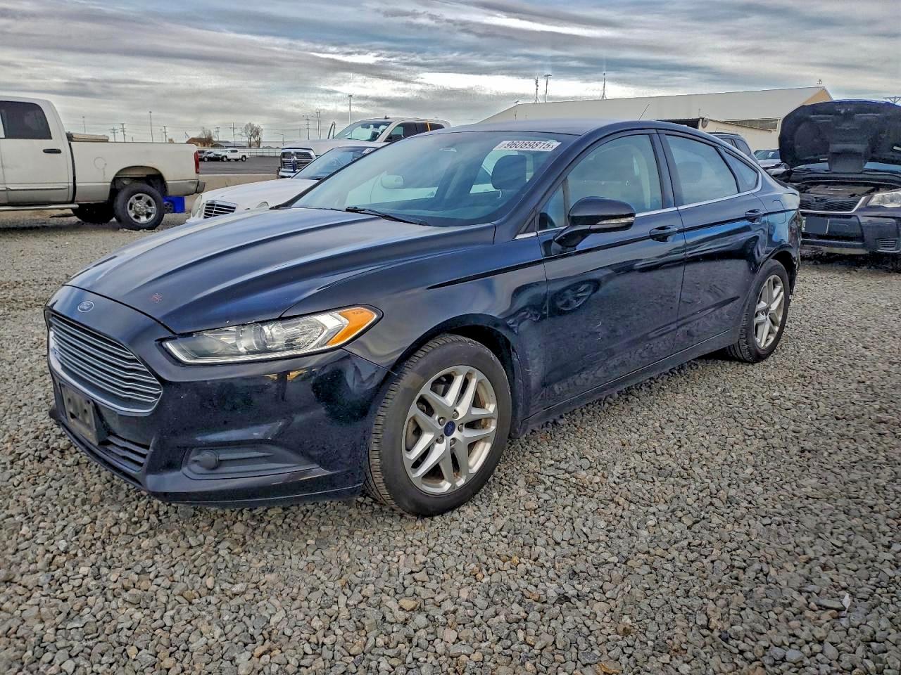 Ford Fusion Se Image 1