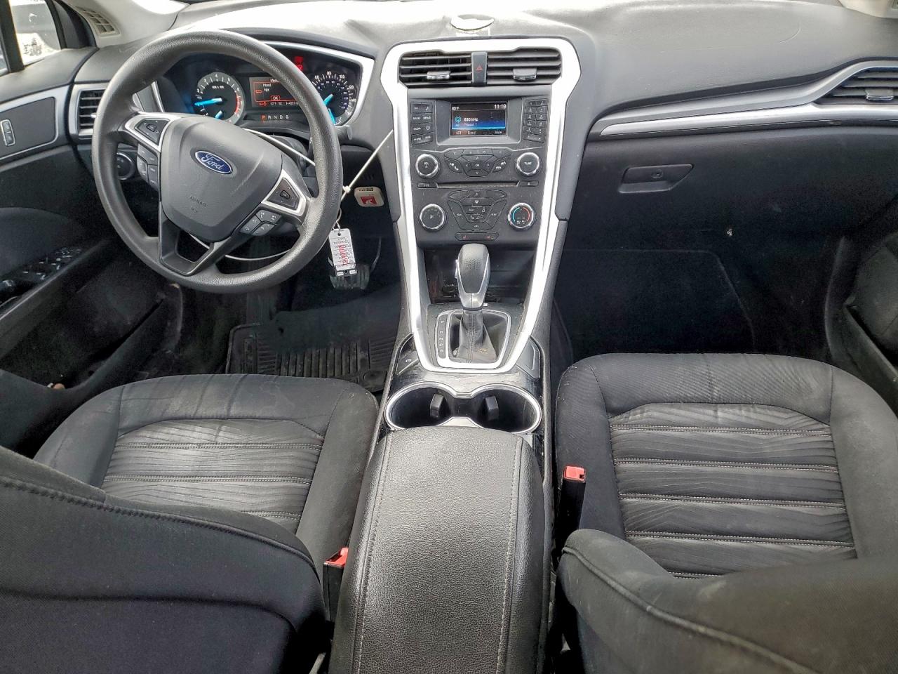 Ford Fusion Se Image 8