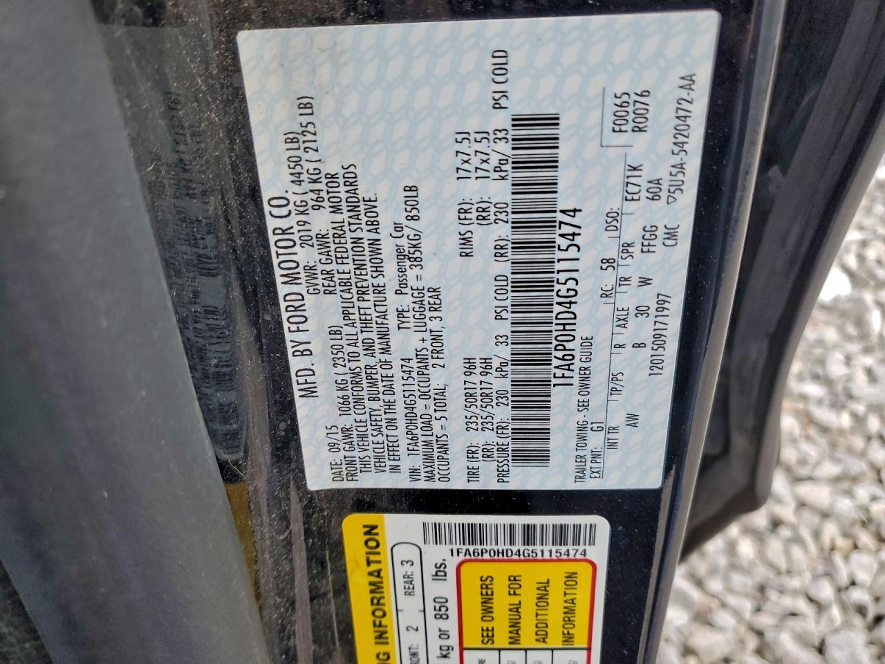 Ford Fusion Se Image 2