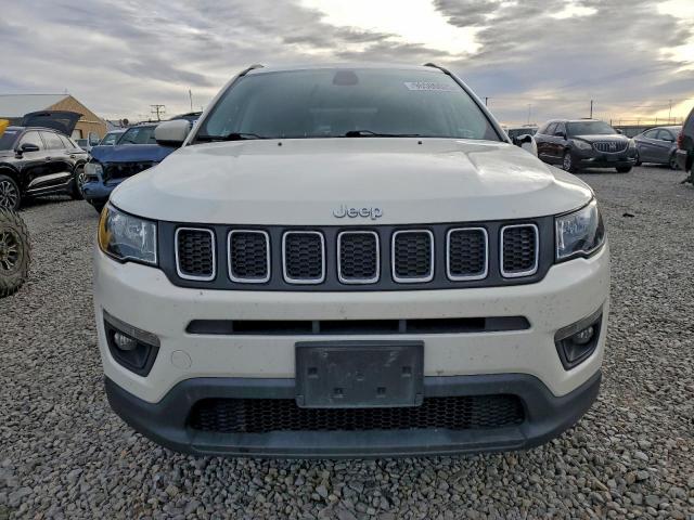 Jeep Compass Latitude Image 6
