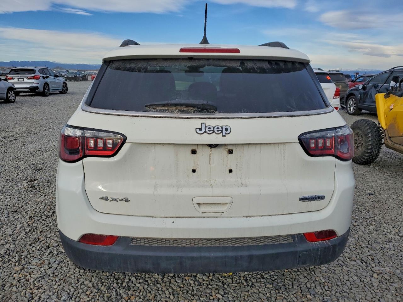 Jeep Compass Latitude Image 8