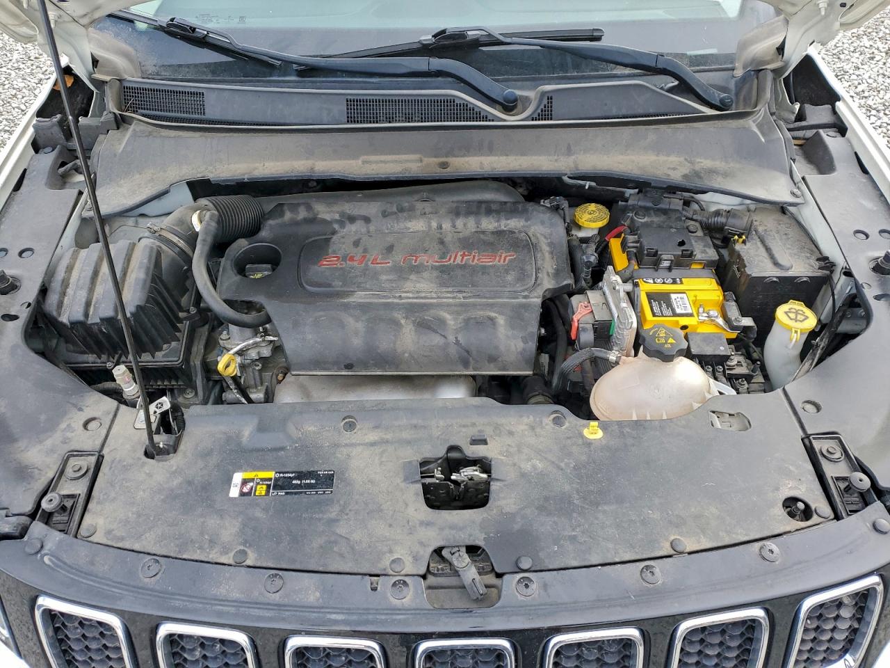 Jeep Compass Latitude Image 11