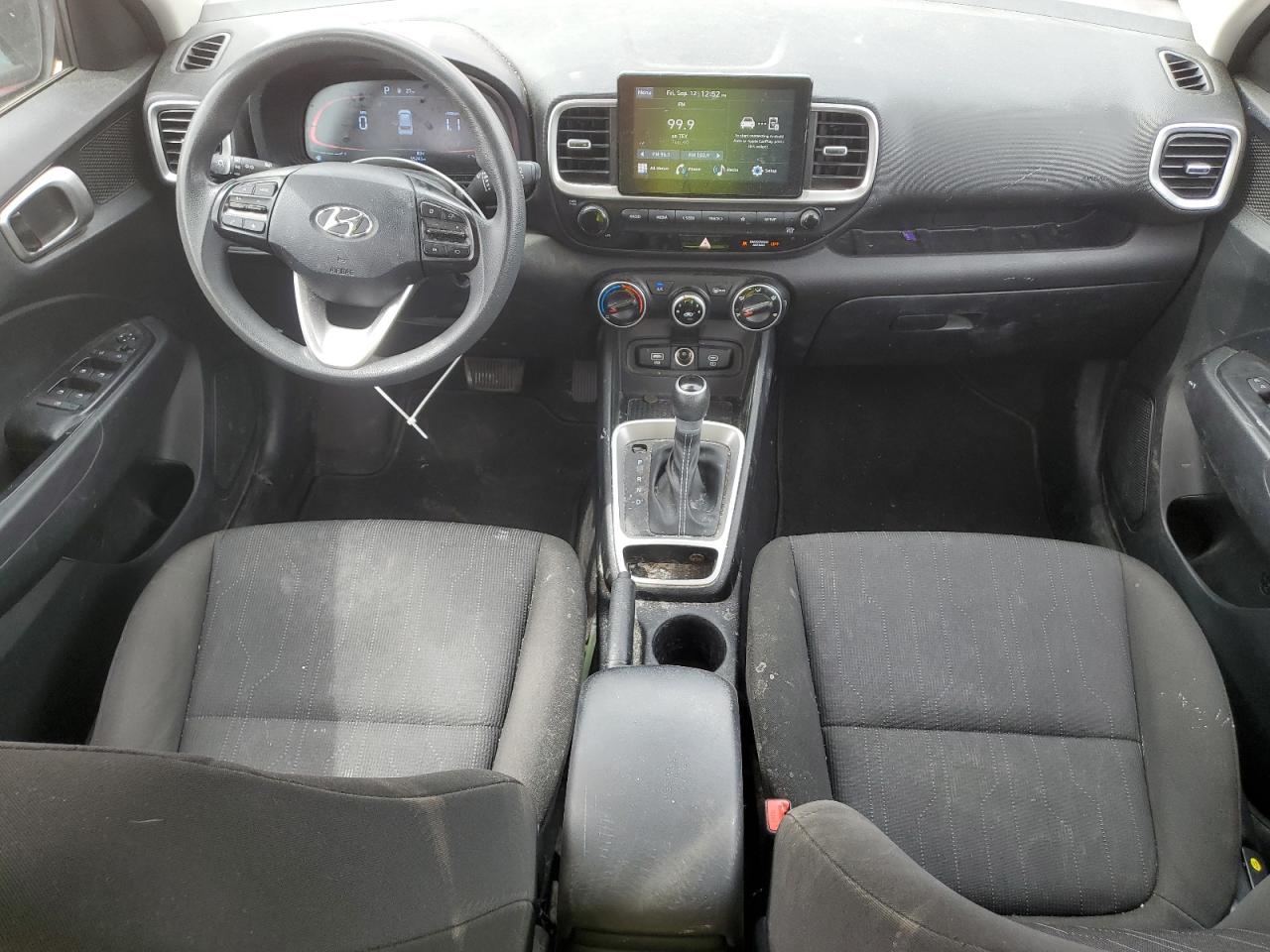 Hyundai VENUE Se Image 10