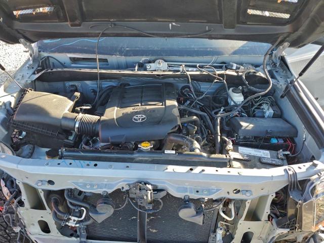 Toyota Tundra Crewmax Sr5 Image 11