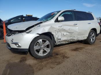  Salvage Toyota Highlander