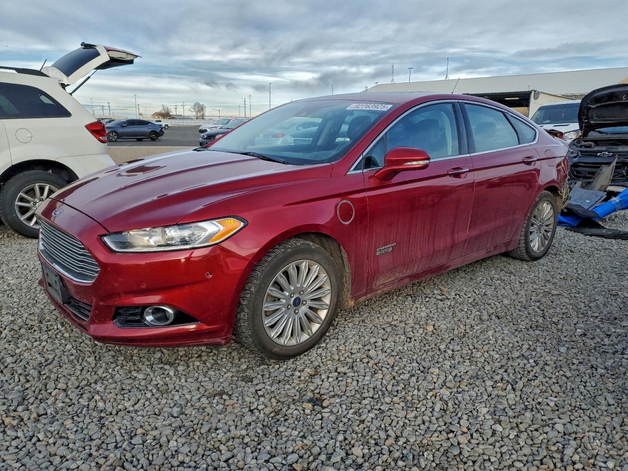 Ford Fusion Titanium Phev Image 1