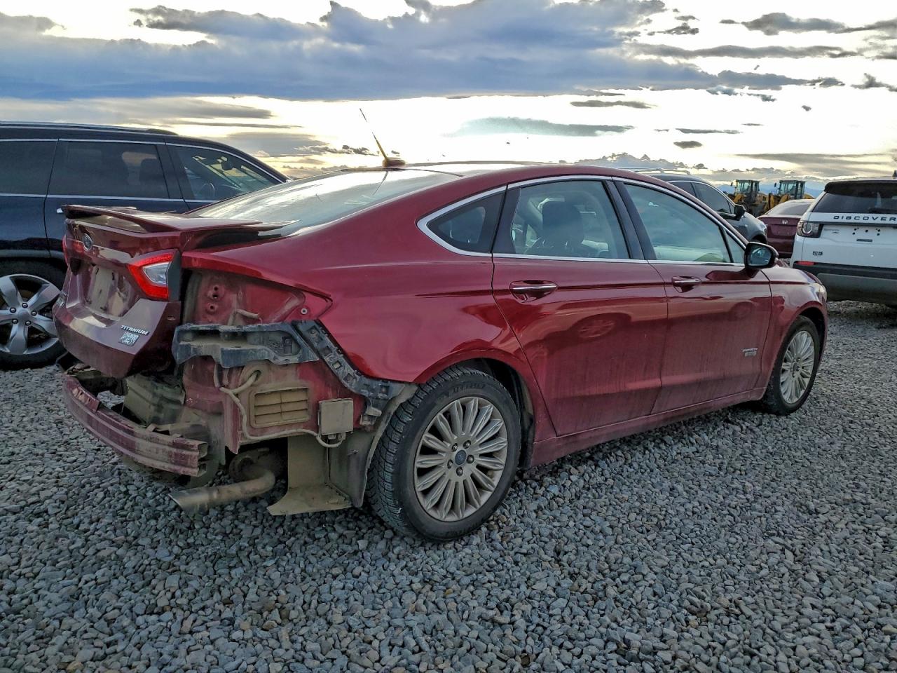 Ford Fusion Titanium Phev Image 4