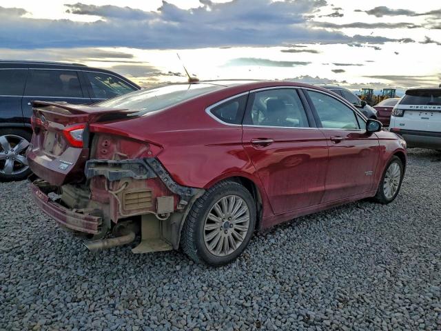 Ford Fusion Titanium Phev Image 4