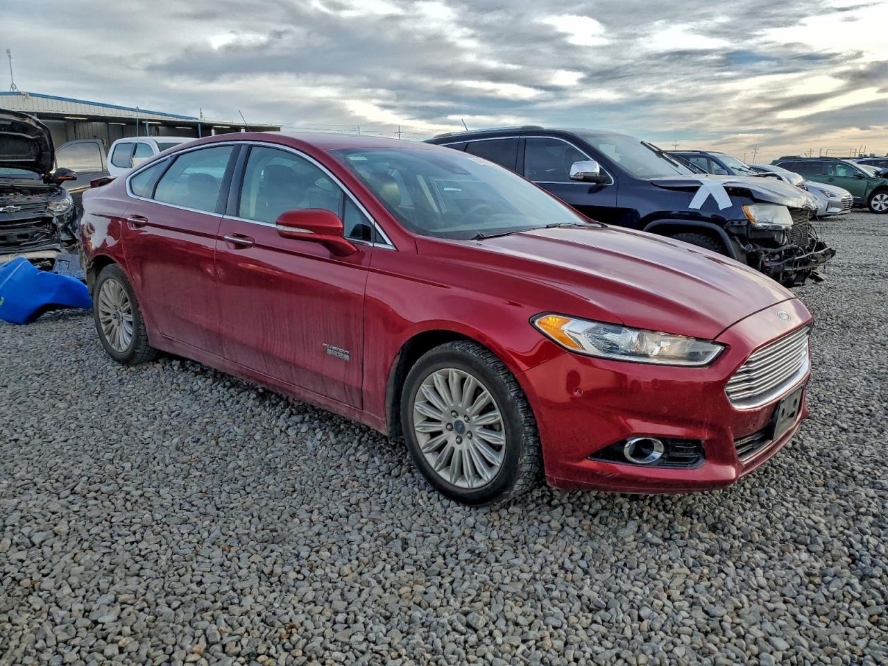 Ford Fusion Titanium Phev Image 2