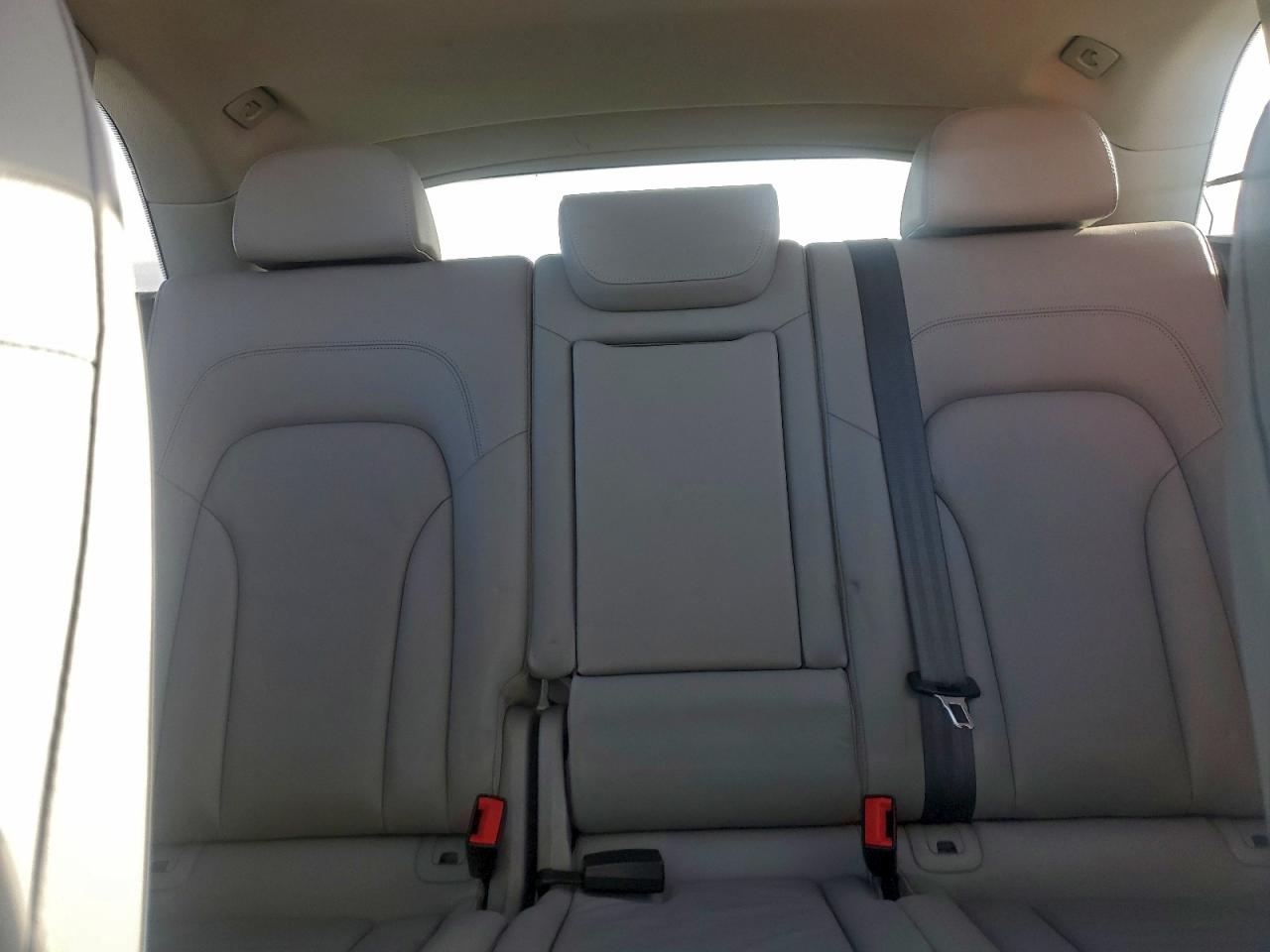 Audi Q5 Premium Plus S-line Image 8