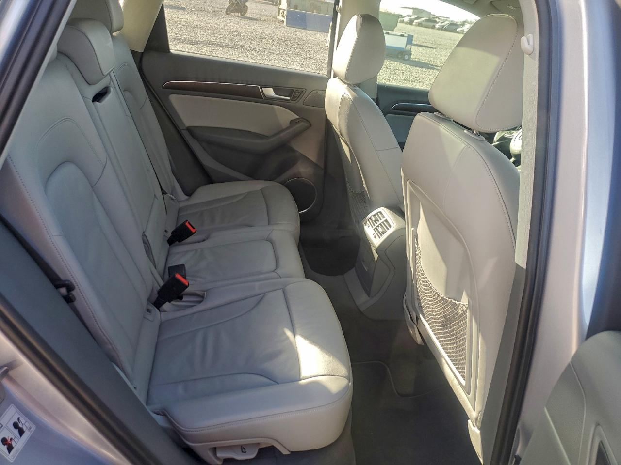 Audi Q5 Premium Plus S-line Image 13