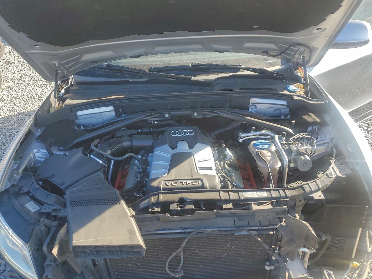 Audi Q5 Premium Plus S-line Image 12