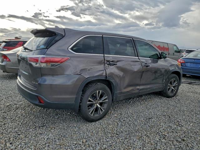 Toyota Highlander Xle Image 2