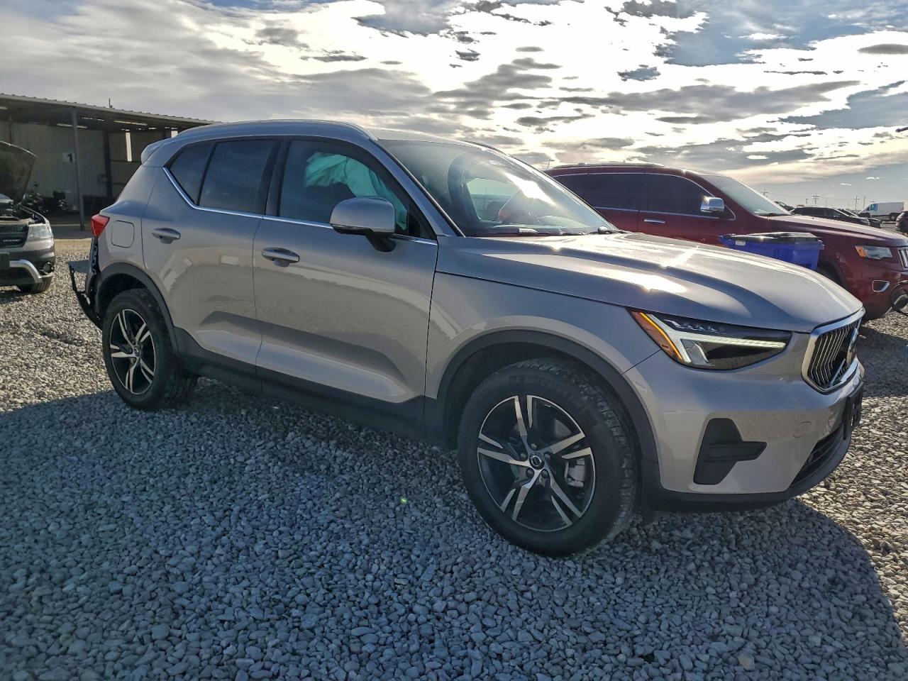 Volvo Xc40 Core Core Image 3