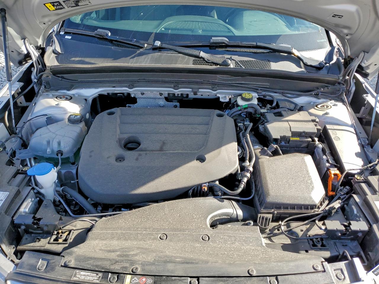 Volvo Xc40 Core Core Image 10