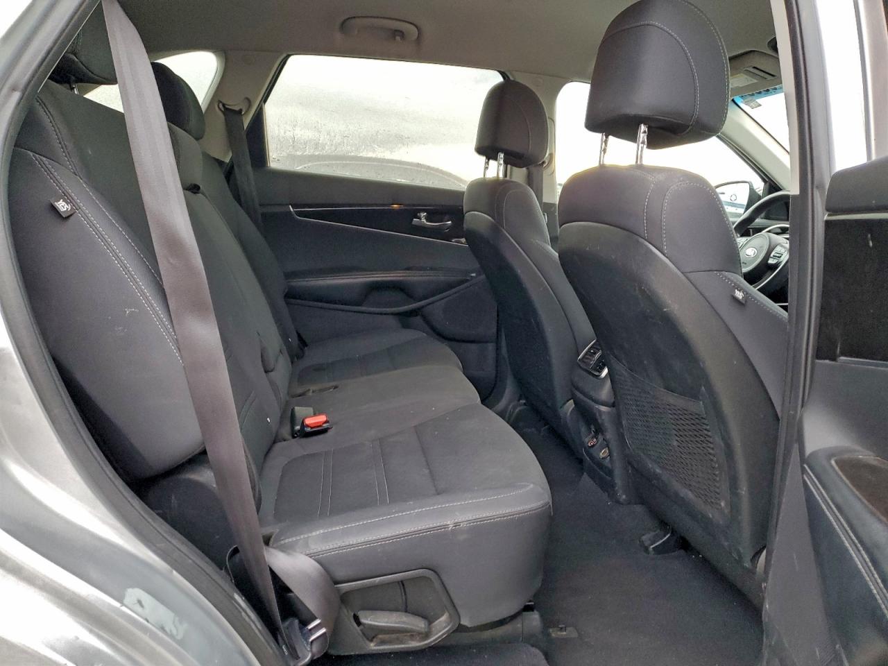 Kia Sorento Lx Image 9