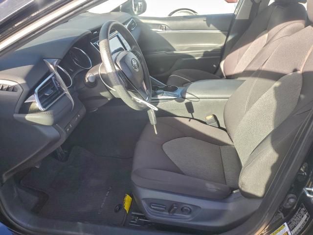 Toyota Camry L Image 6