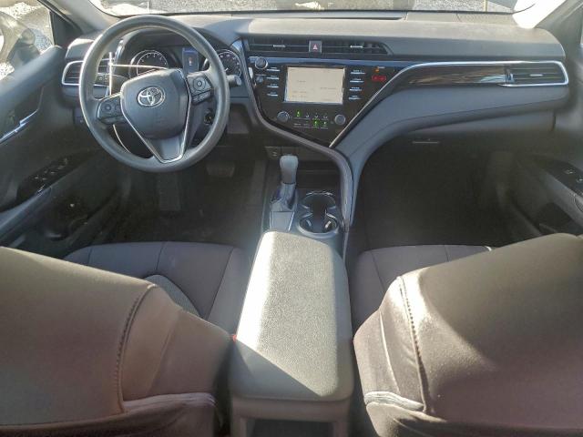 Toyota Camry L Image 12