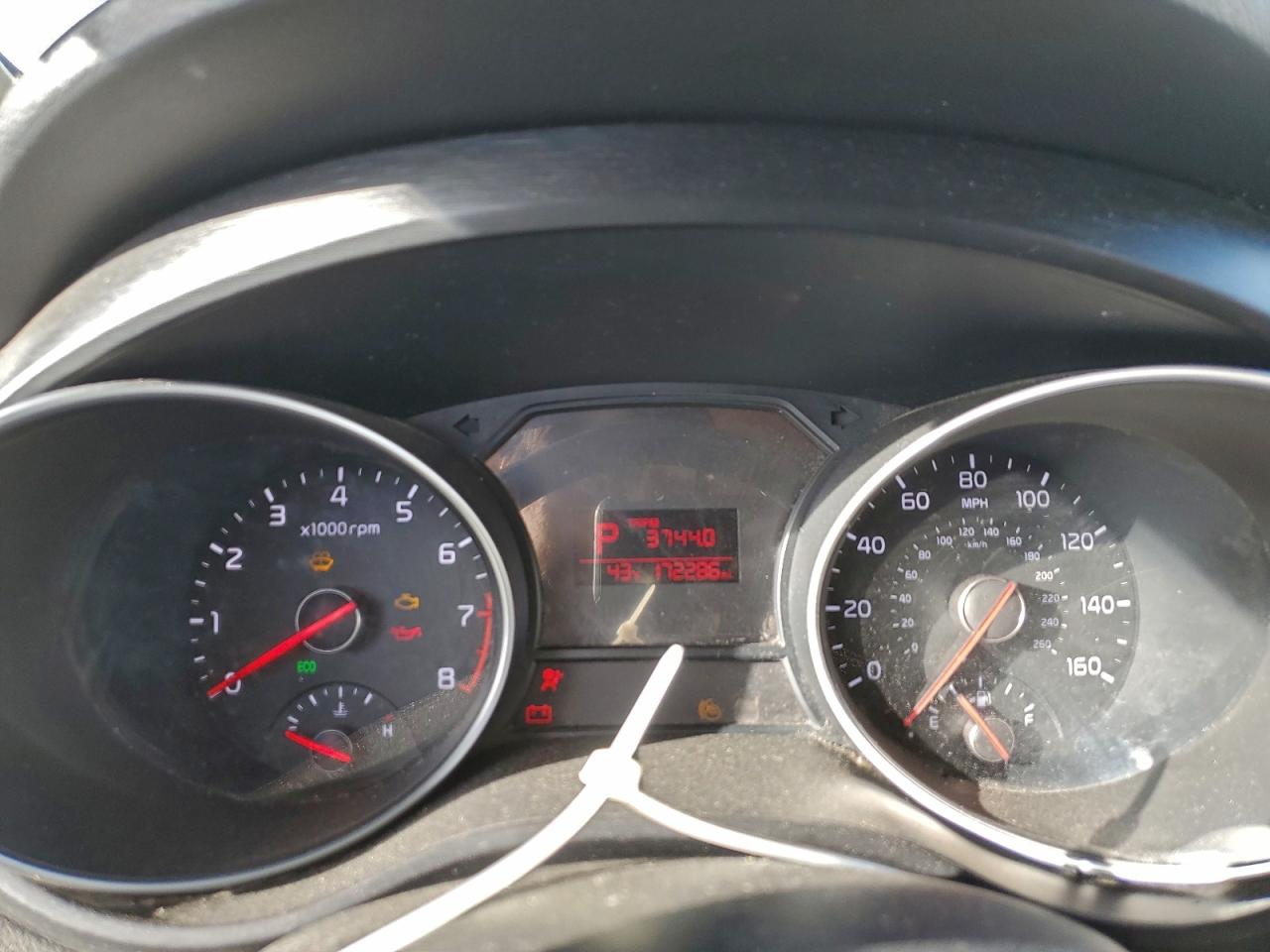 Kia Sedona Lx Image 5