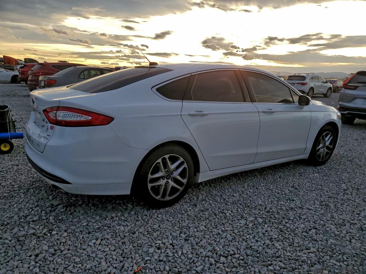 Ford Fusion Se Image 6