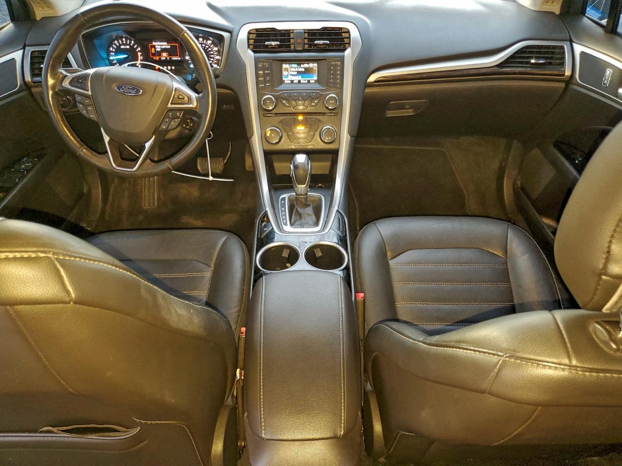 Ford Fusion Se Image 7