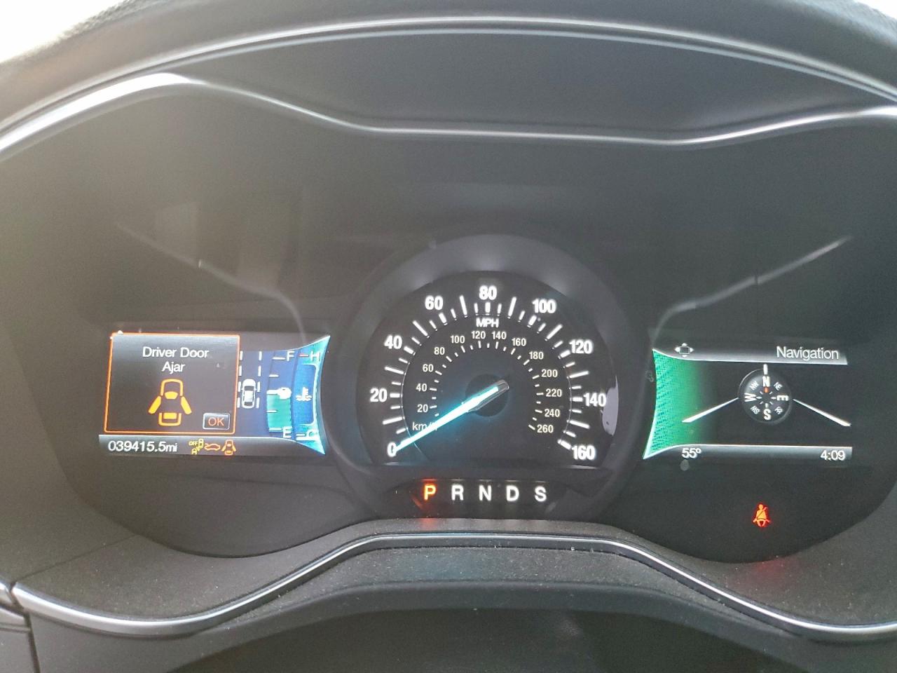 Ford Fusion Se Image 6