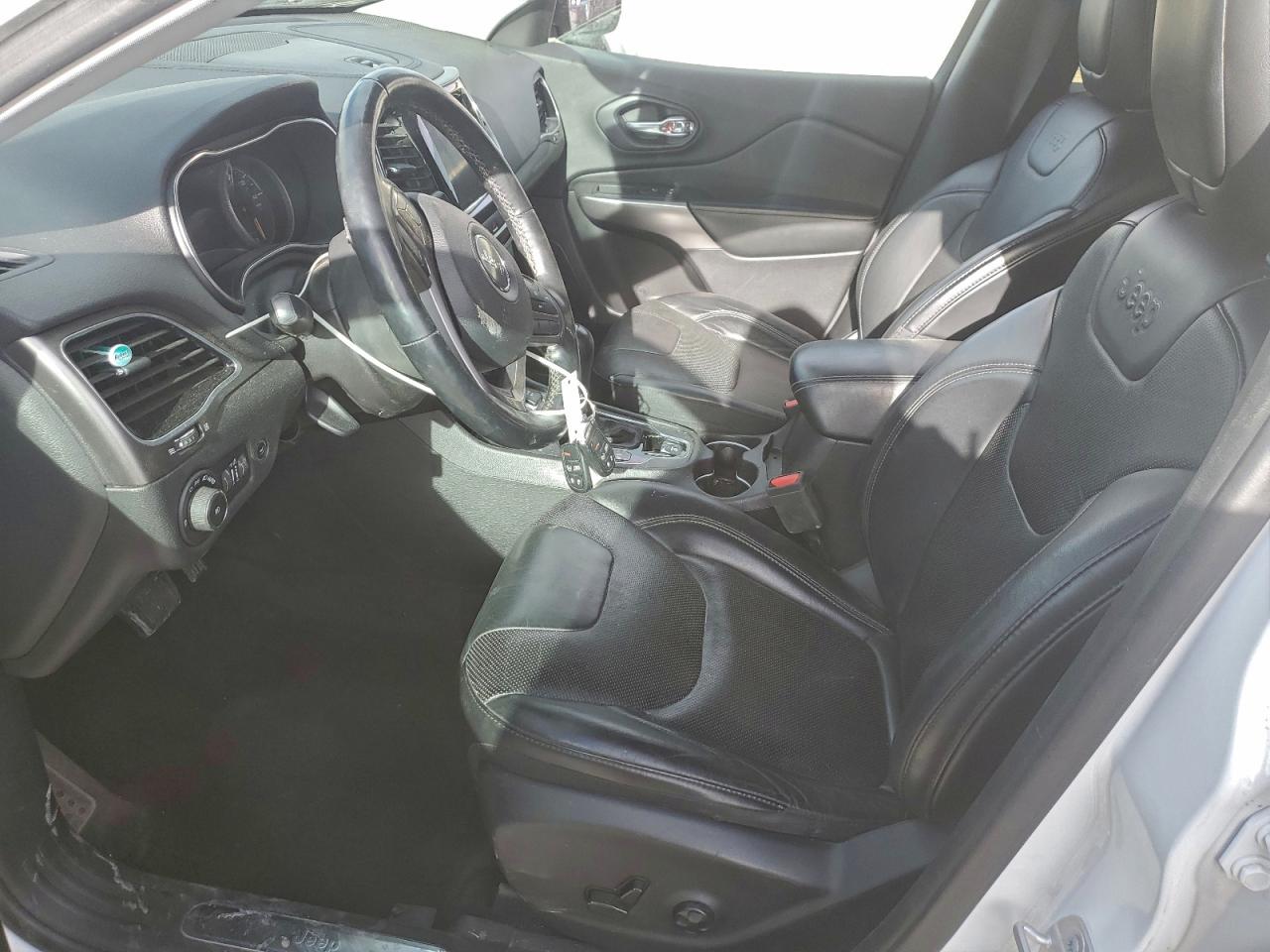 Jeep Grand Cherokee Limited Image 10