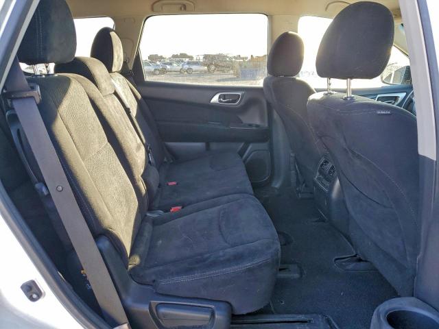 Nissan Pathfinder S Image 12