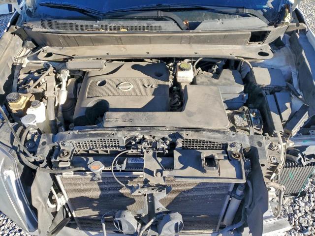 Nissan Pathfinder S Image 10