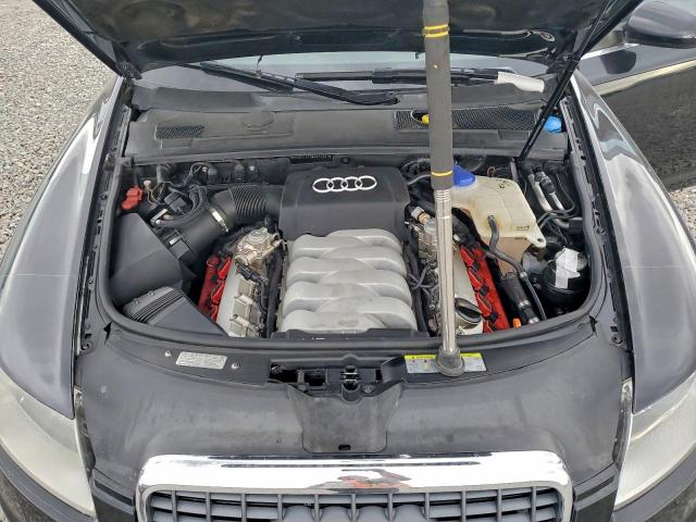 Audi A6 4.2 Quattro Image 9