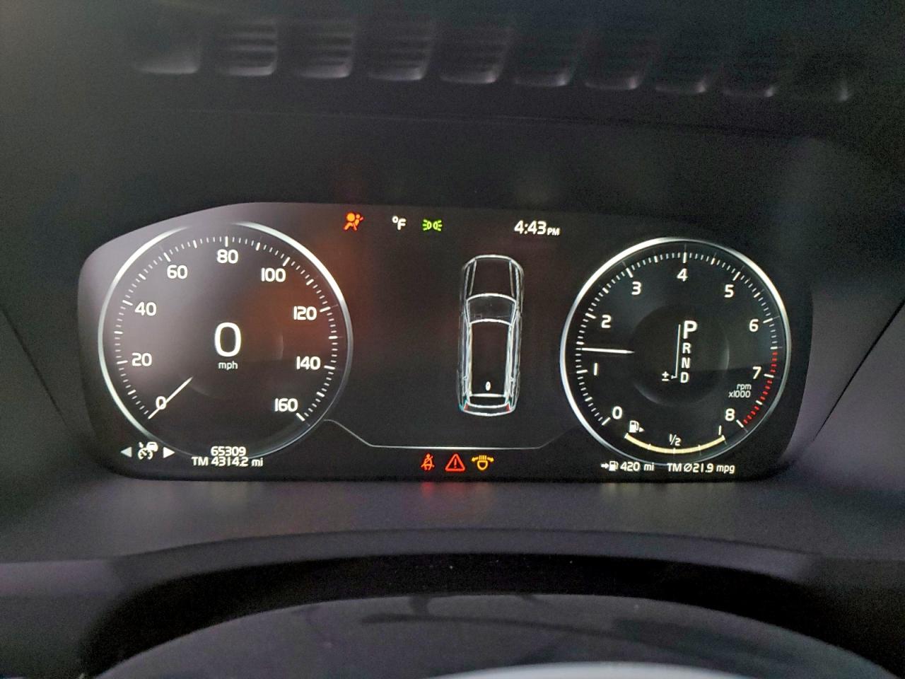 Volvo XC90 T6 Momentum Image 9