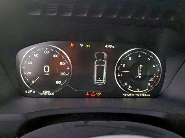 Volvo XC90 T6 Momentum Image 9