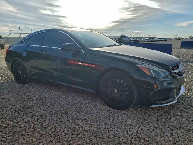 Mercedes-Benz E-Class 550 Image 2