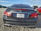 Mercedes-Benz E-Class 550 Image 5