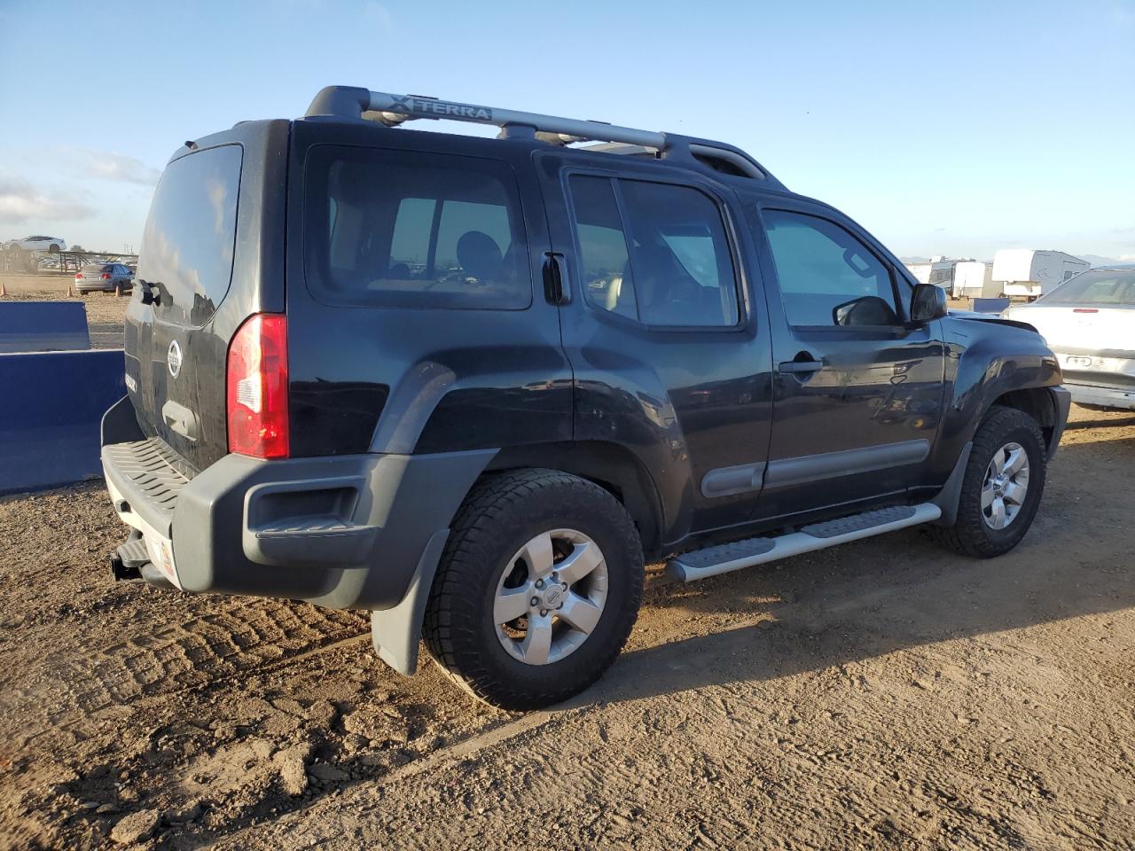 Nissan Xterra X Image 2