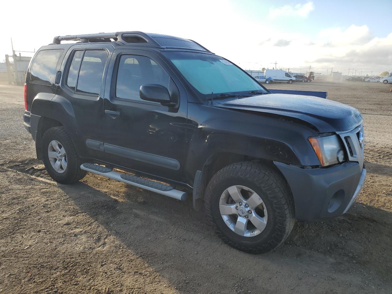 Nissan Xterra X Image 6