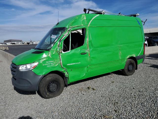  Salvage Mercedes-Benz Sprinter