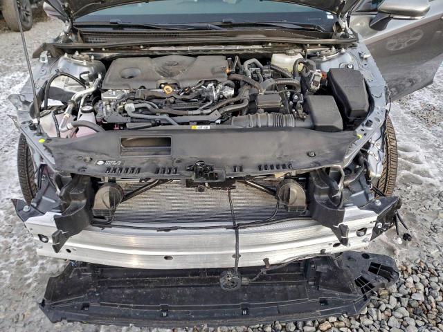 Toyota Camry Xse Image 9