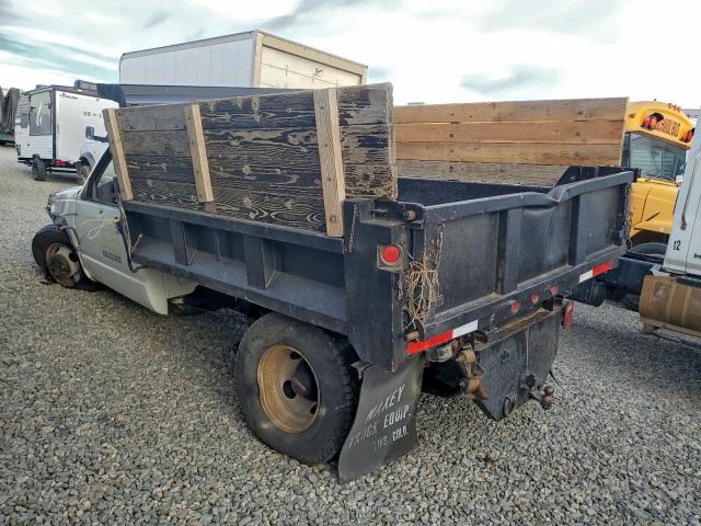 GMC Sierra K3500 Image 2