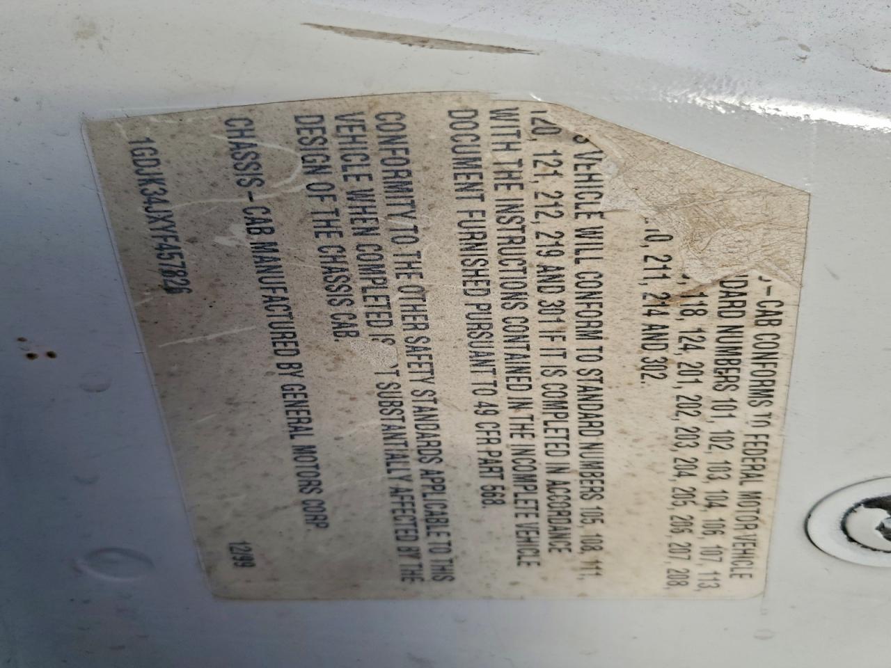 GMC Sierra K3500 Image 8