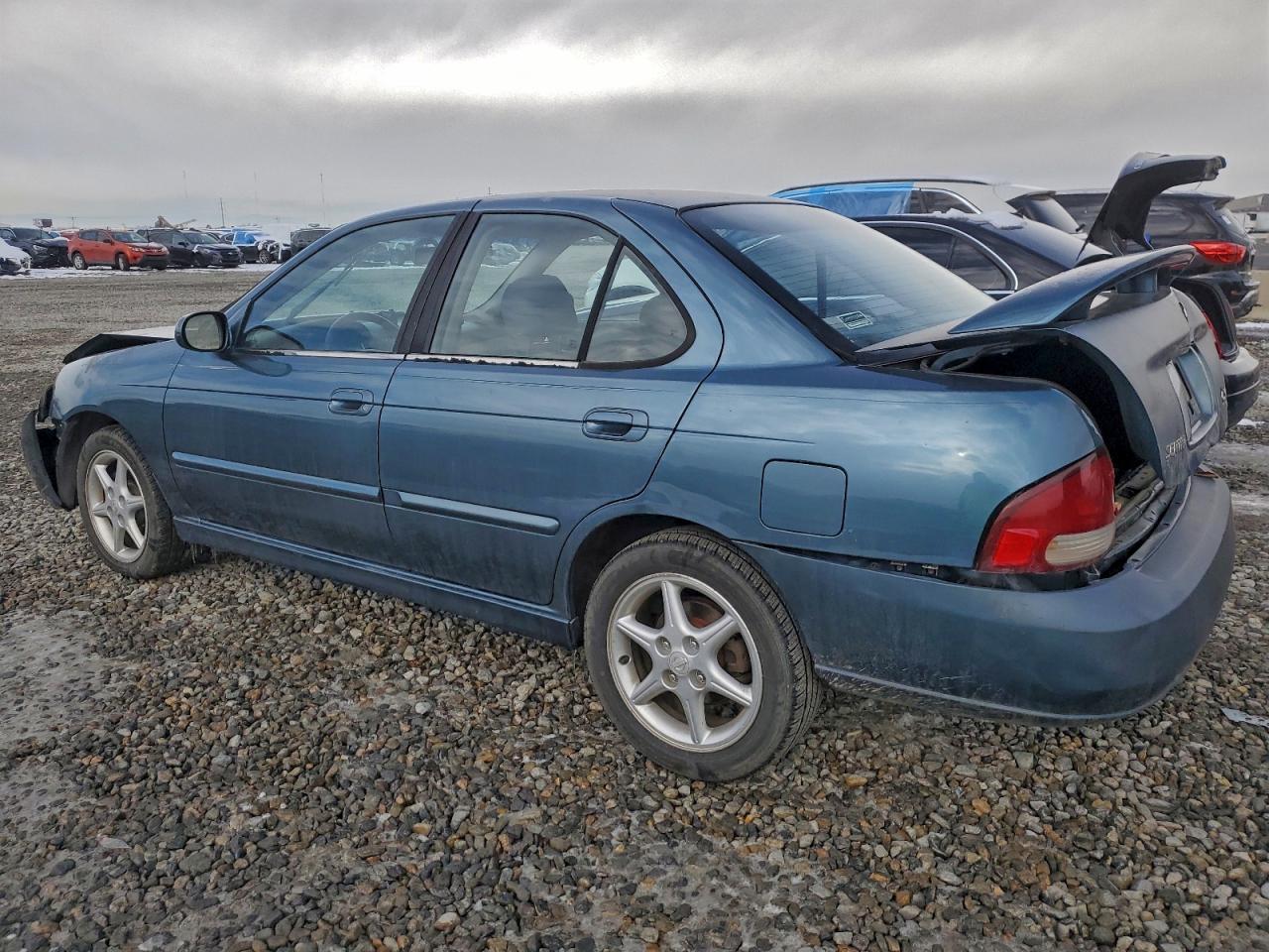 Nissan Sentra Se Image 12