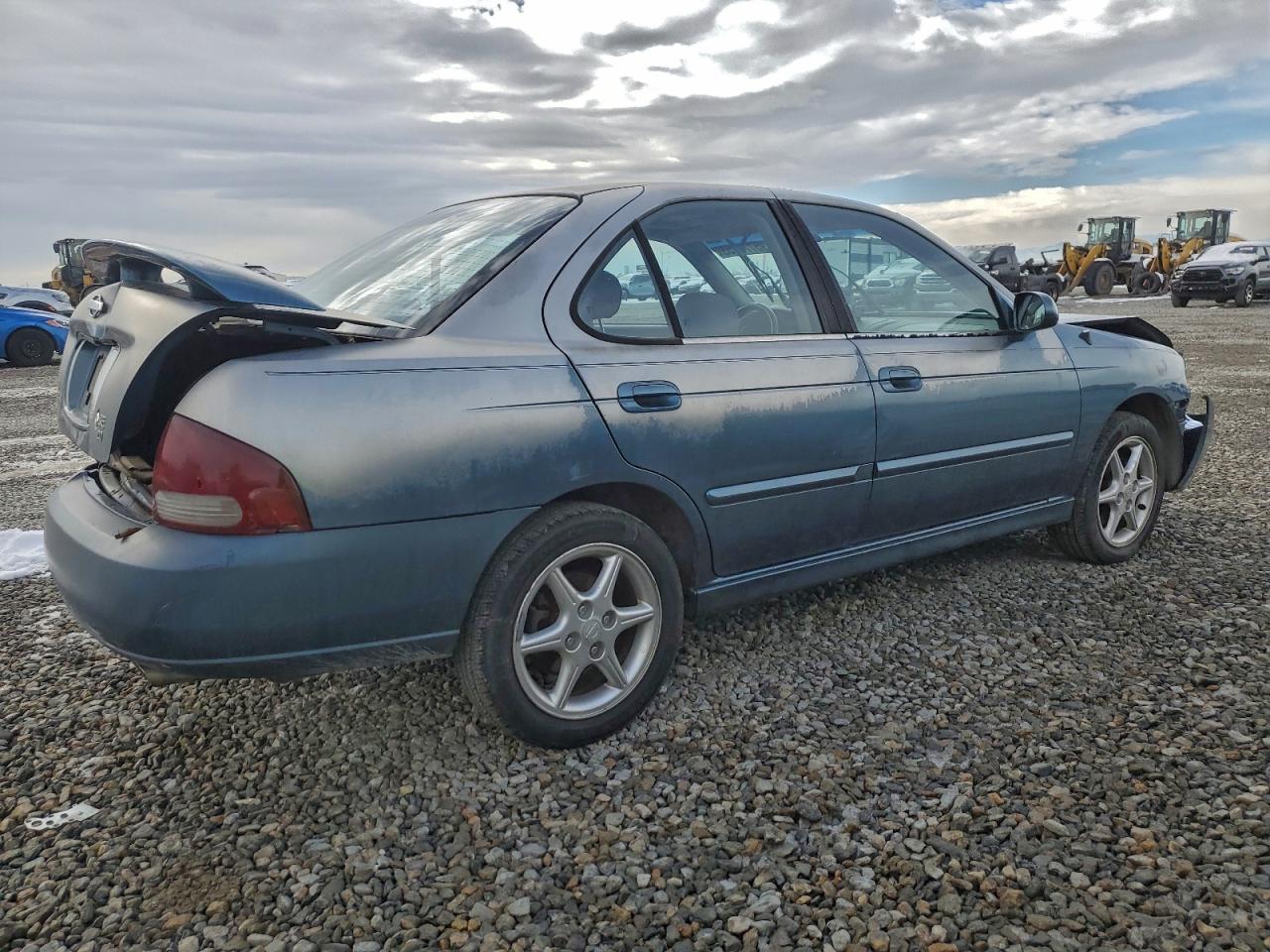Nissan Sentra Se Image 3